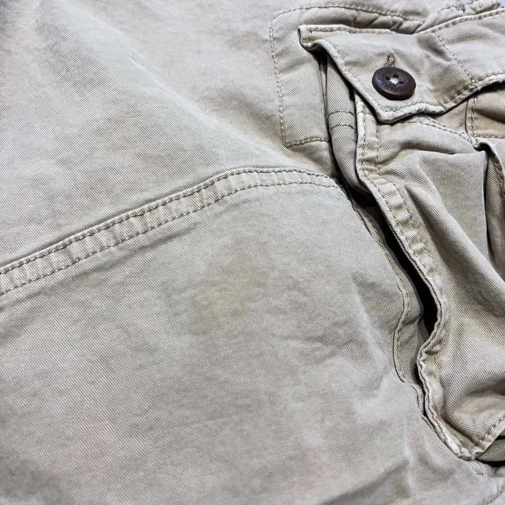 American Eagle Shorts Mens 30 Beige Cargo Distressed‎ Flex 11